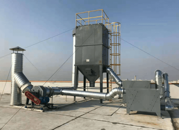 <a href=http://www.wd888.cn/zzhxt/ target=_blank class=infotextkey>柱狀活性炭</a>吸附箱