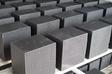 江西<a href=http://www.wd888.cn/fwzhxt/ target=_blank class=infotextkey>蜂窩活性炭</a>批發(fā)多少錢